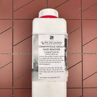 VICTORIAN CEMENTITIOUS GROUT HAZE REMOVER